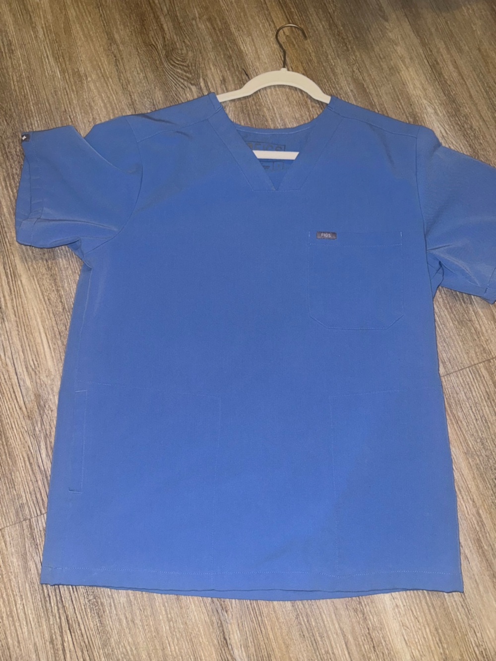 Figs Women’s light Blue V-Neck Scrub Top